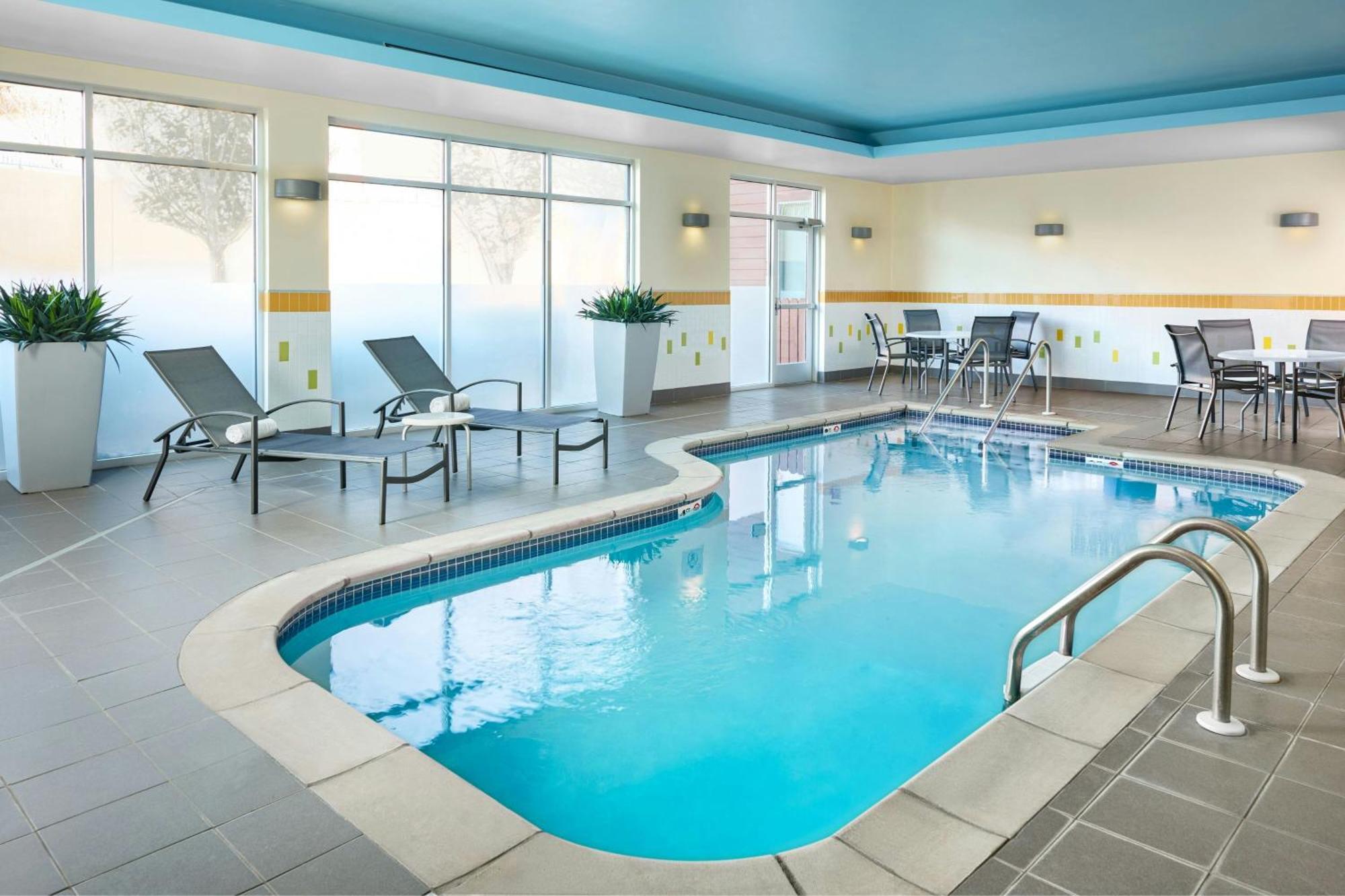 Fairfield By Marriott Inn & Suites Knoxville Turkey Creek Exterior photo